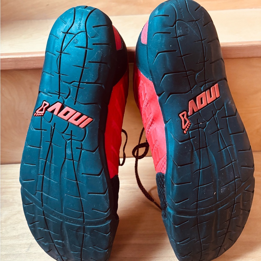 Inov-8 Bare-XF 210 v2, men’s size 10 cross trainers, in good used condition - Picture 3 of 5